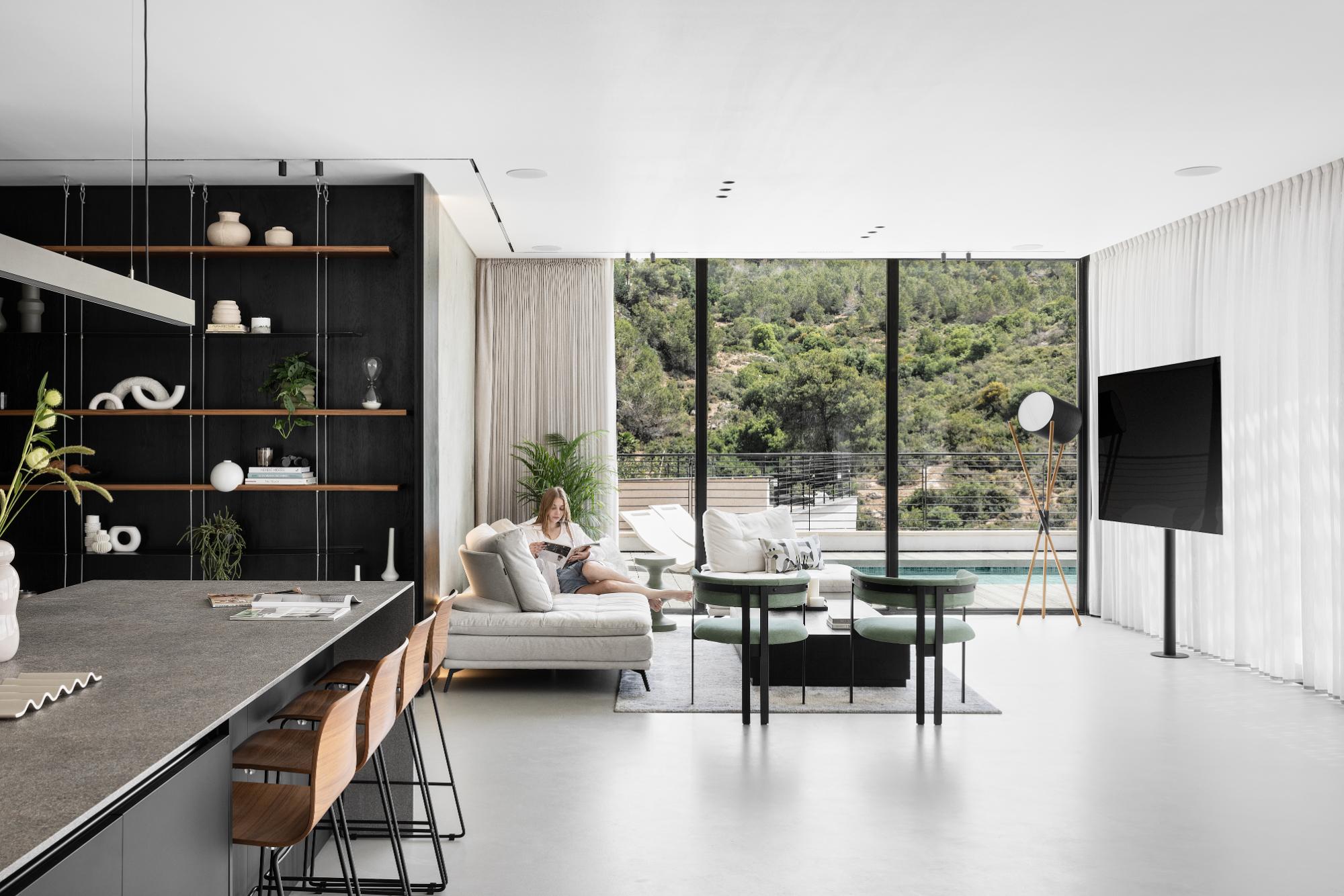 Sarit Bohadana - House in the Hills PRINT-5